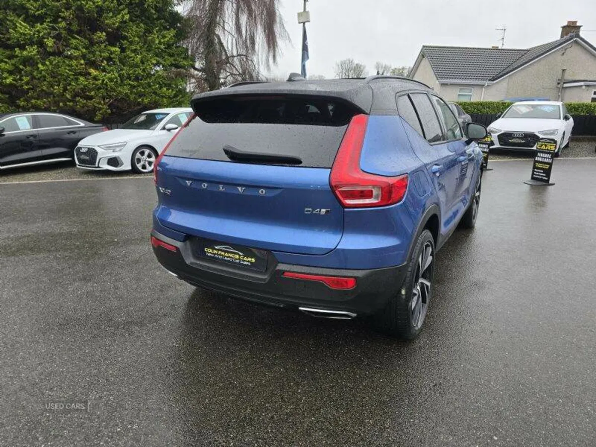 Volvo XC40 R-Design Pro - Image 4