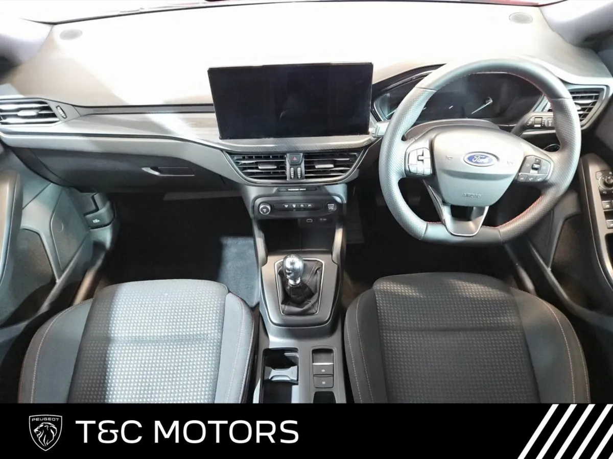 Ford Focus St Line - Front & Rear Sensors, Cruise - Image 3