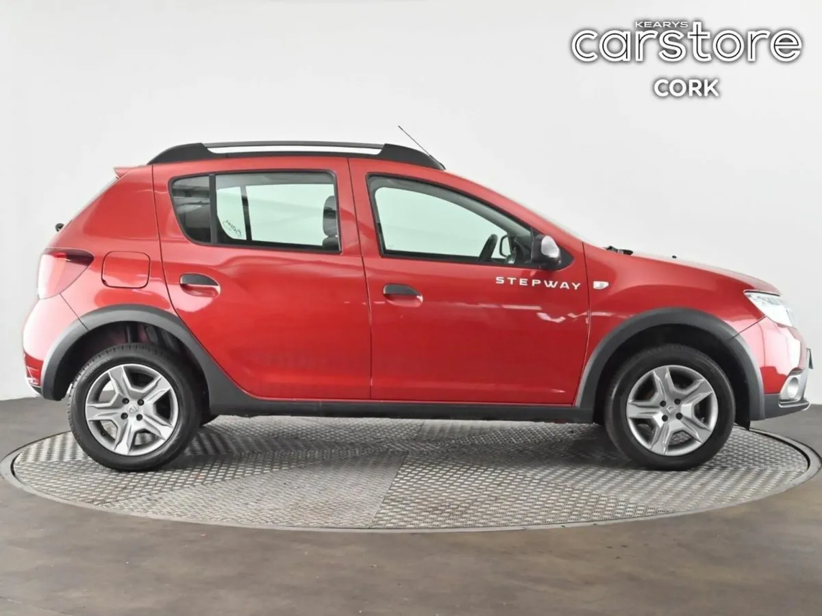 Dacia Sandero Stepway TCe 90 S&S STEPWAY SIGNATURE - Image 2