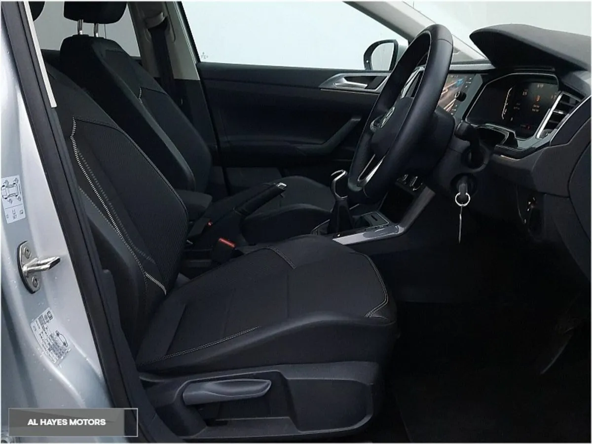 Volkswagen Taigo **LIKE NEW**1.0 TSI 110HP STYLE - Image 4