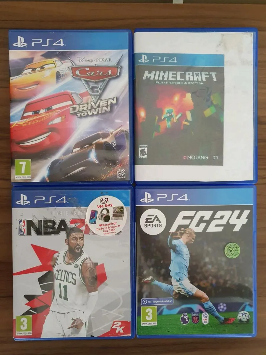 PS4 slim console 500GB and Accessories - Image 3