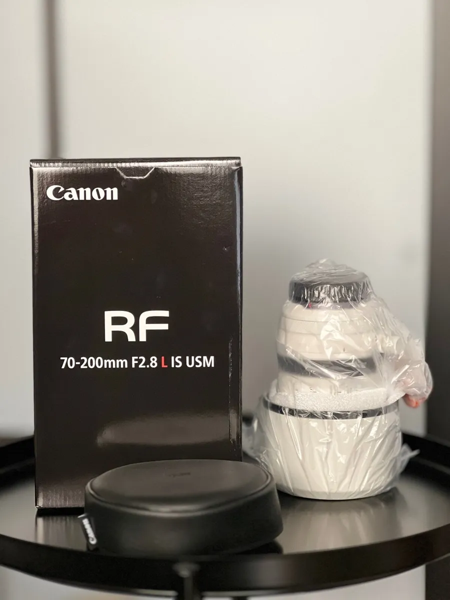 CANON RF 70-200mm F/2.8L IS USM LENS - Image 1