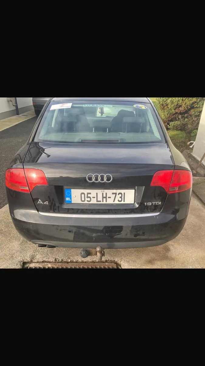 Audi A4 - Image 2