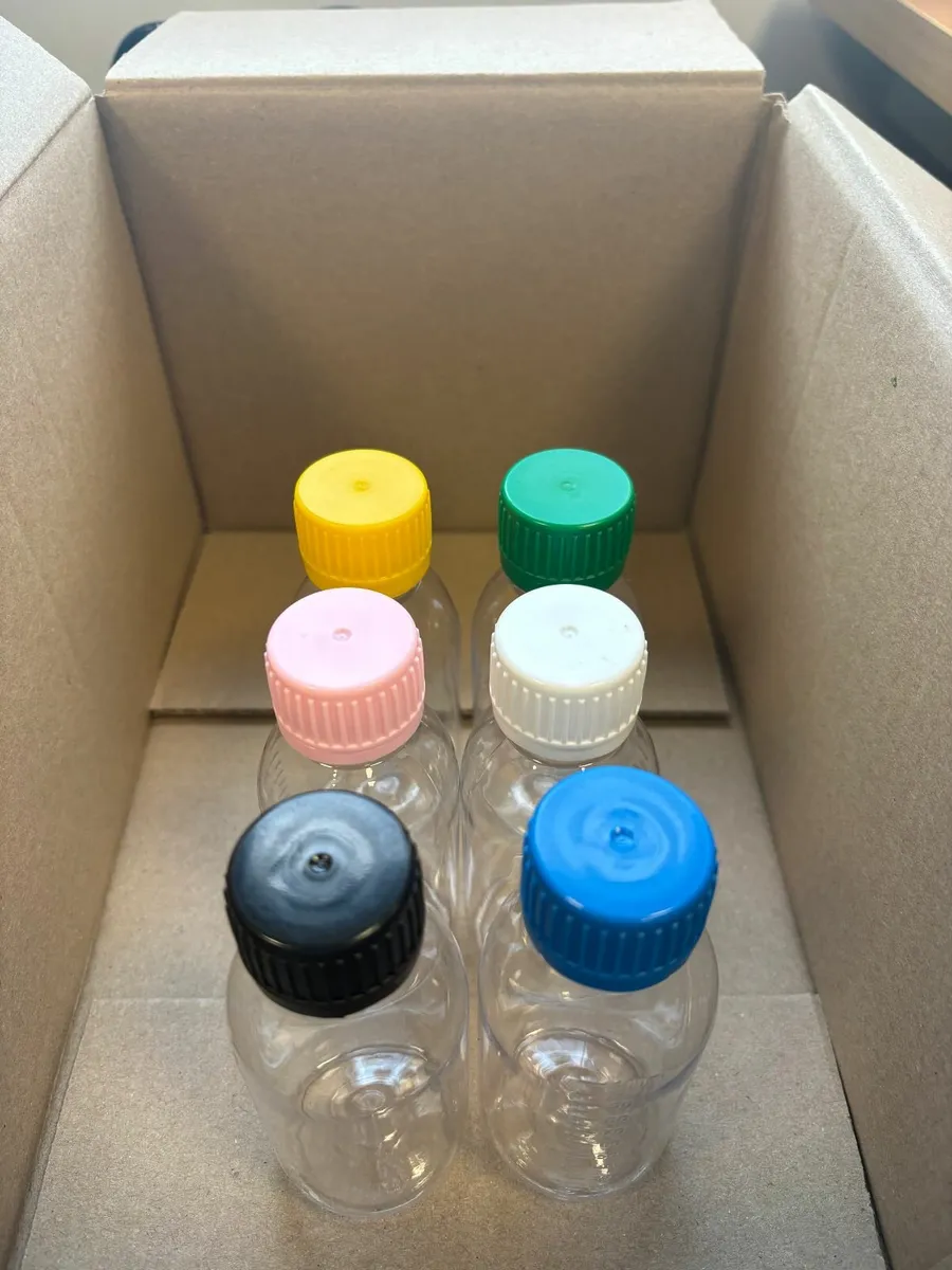 100ml Clear Plastic bottles - Image 1