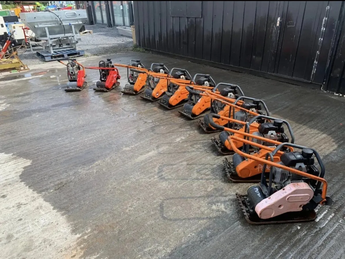 Belle 12” Wacker Plate / Plate Compactor - Image 3