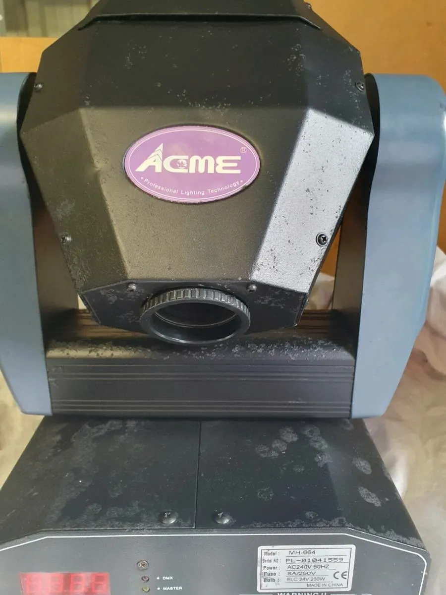 Moving head lights - Image 1