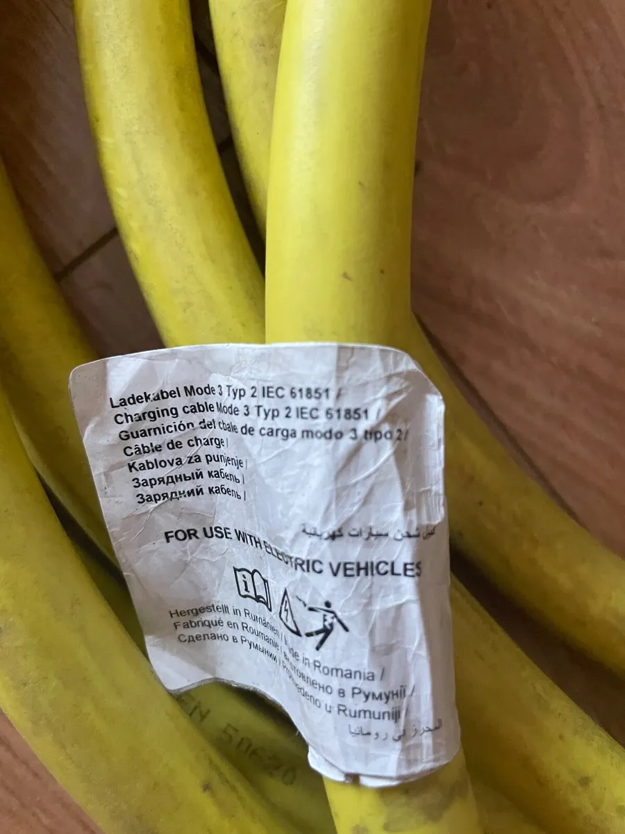 EV 6 meter Charging Cable - Image 3