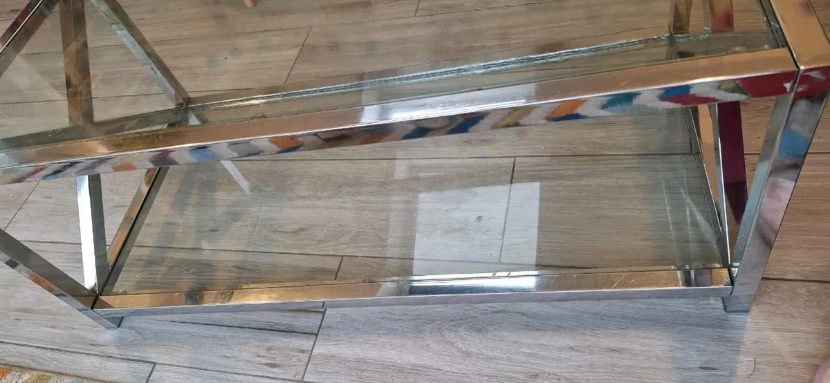 Very heavy glass coffee table - Image 4