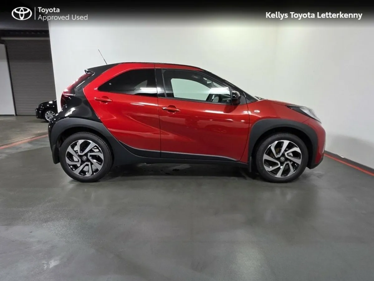 Toyota Aygo X AYGO X DESIGN - *CHEAP TAX €180 * EX - Image 3