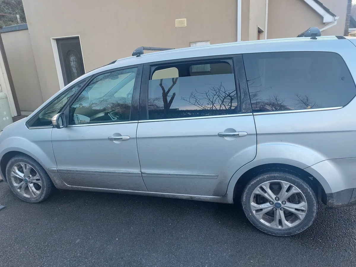Ford Galaxy 2013 - Image 2
