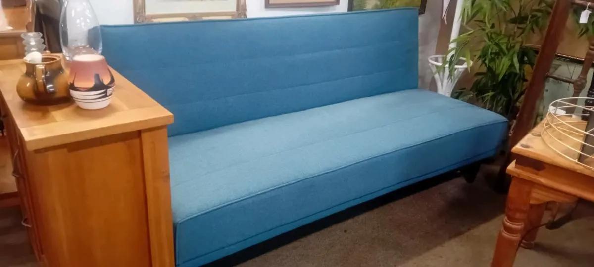 Modern Click Out Sofa Bed