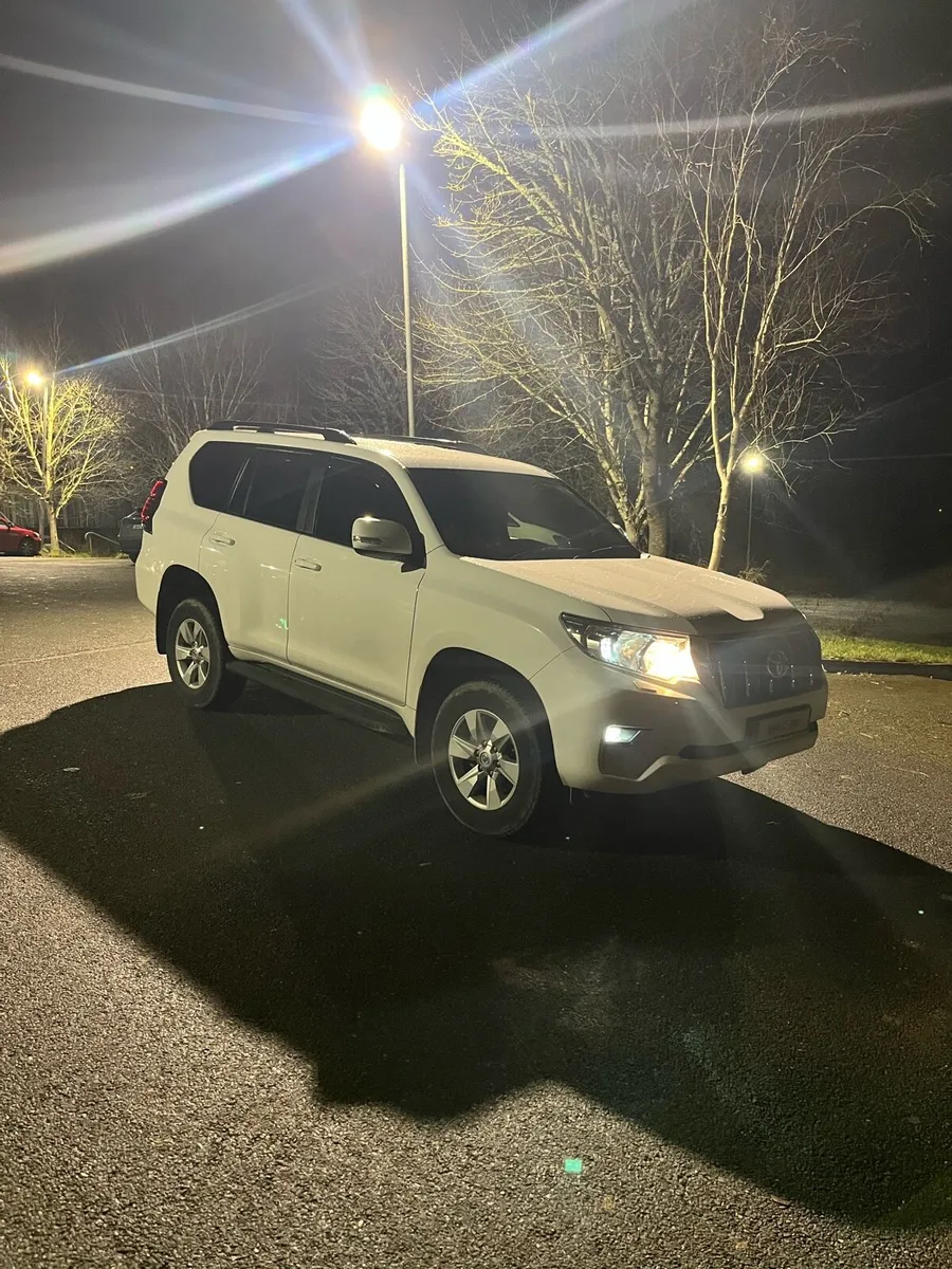 Toyota Landcruiser - Image 1