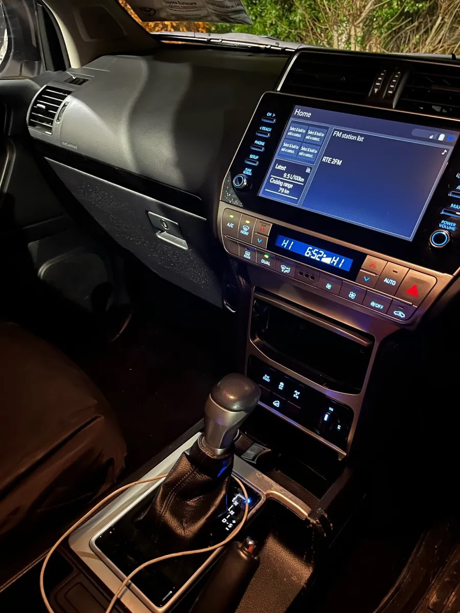 Toyota Landcruiser - Image 3