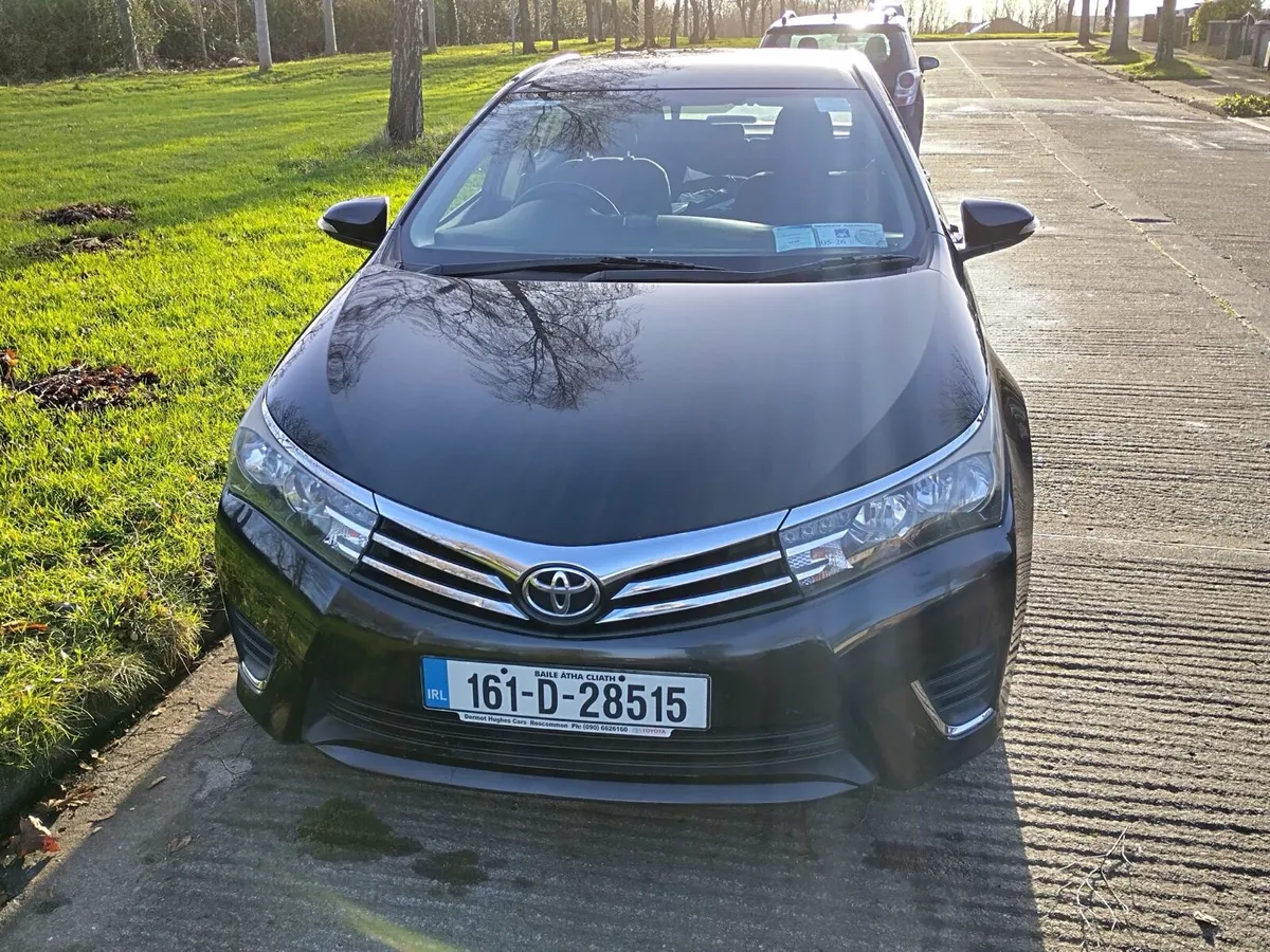 Toyota Corolla 2016 - Image 2