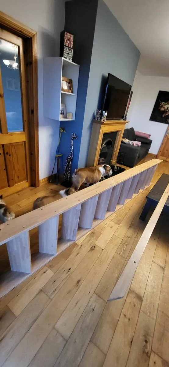 Fixed Stairs - Image 4