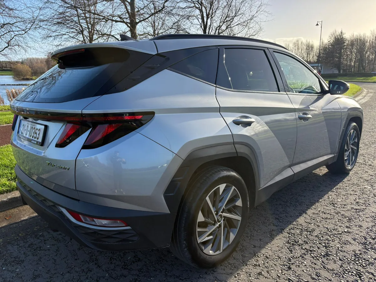 TOP SPEC EXECUTIVE MODEL - Image 3