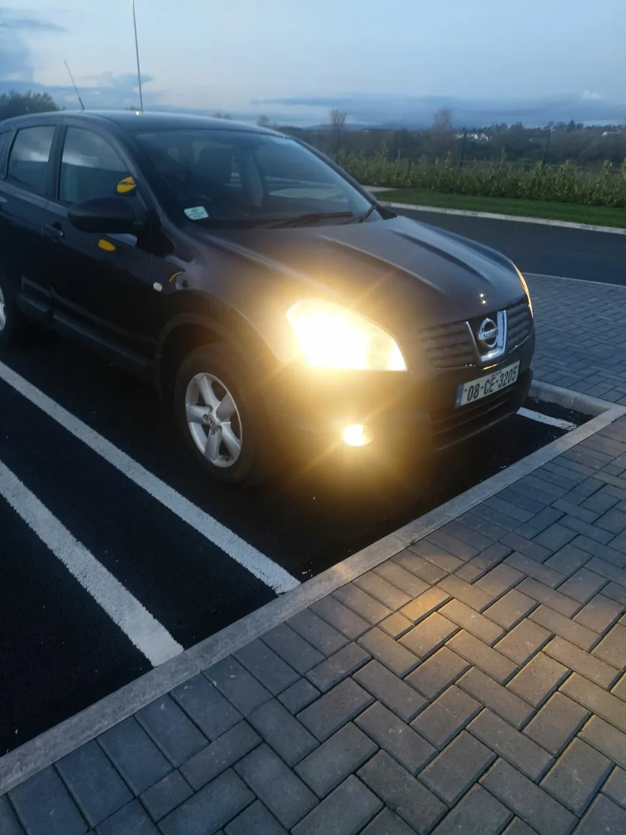 Nissan Qashqai 2008 - Image 4