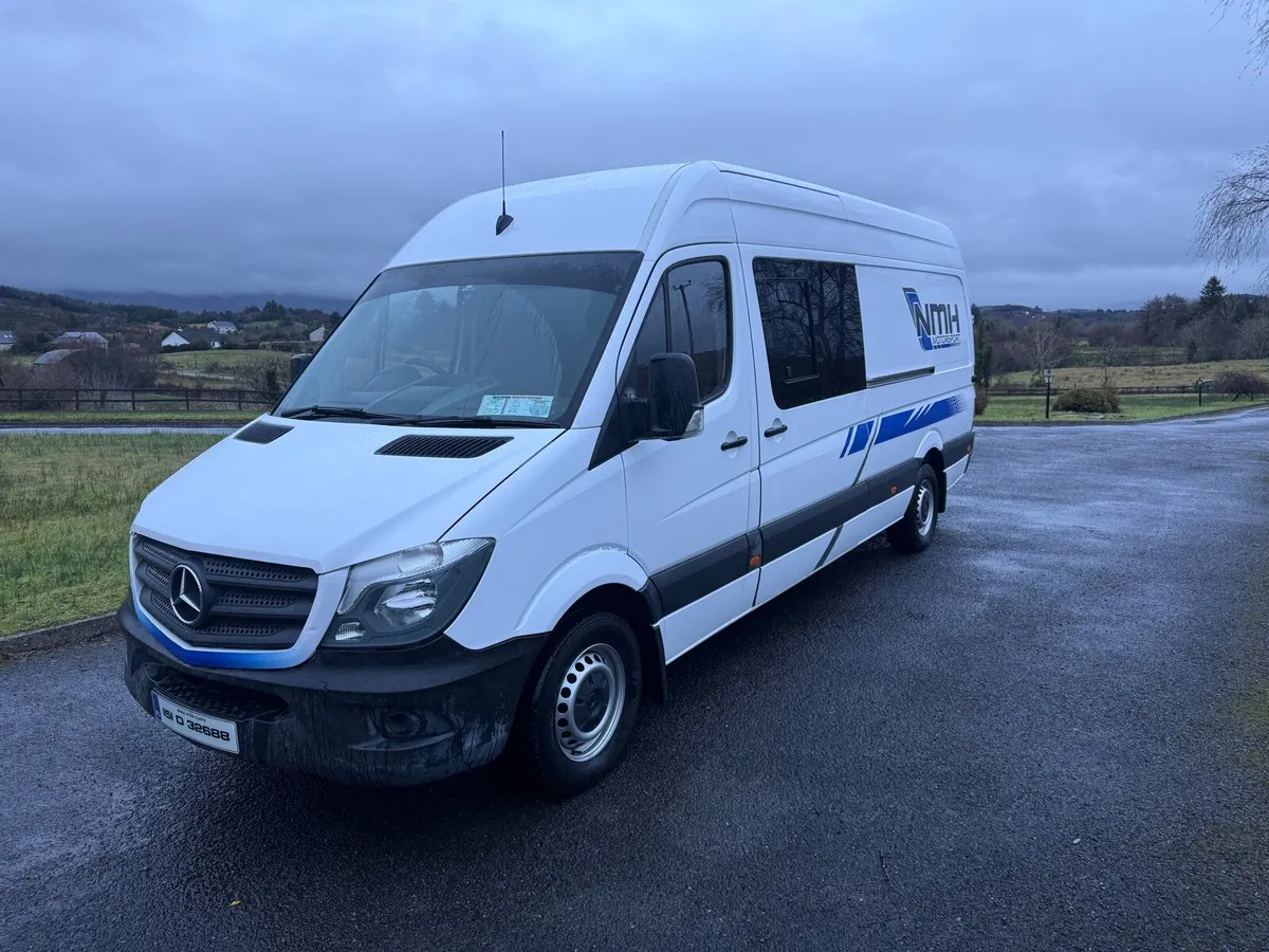 2015 Mercedes Sprinter - Service Van - Image 2