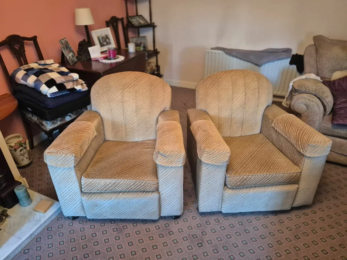 2 x armchairs - Image 2