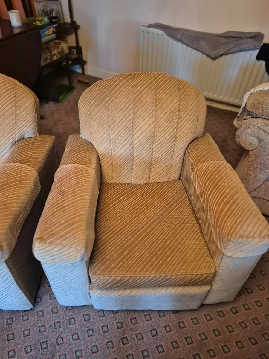2 x armchairs - Image 3