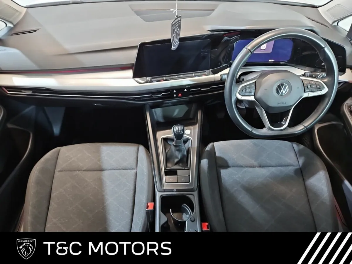 Volkswagen Golf Life 2.0TDI - Rear Parking Sensors - Image 3