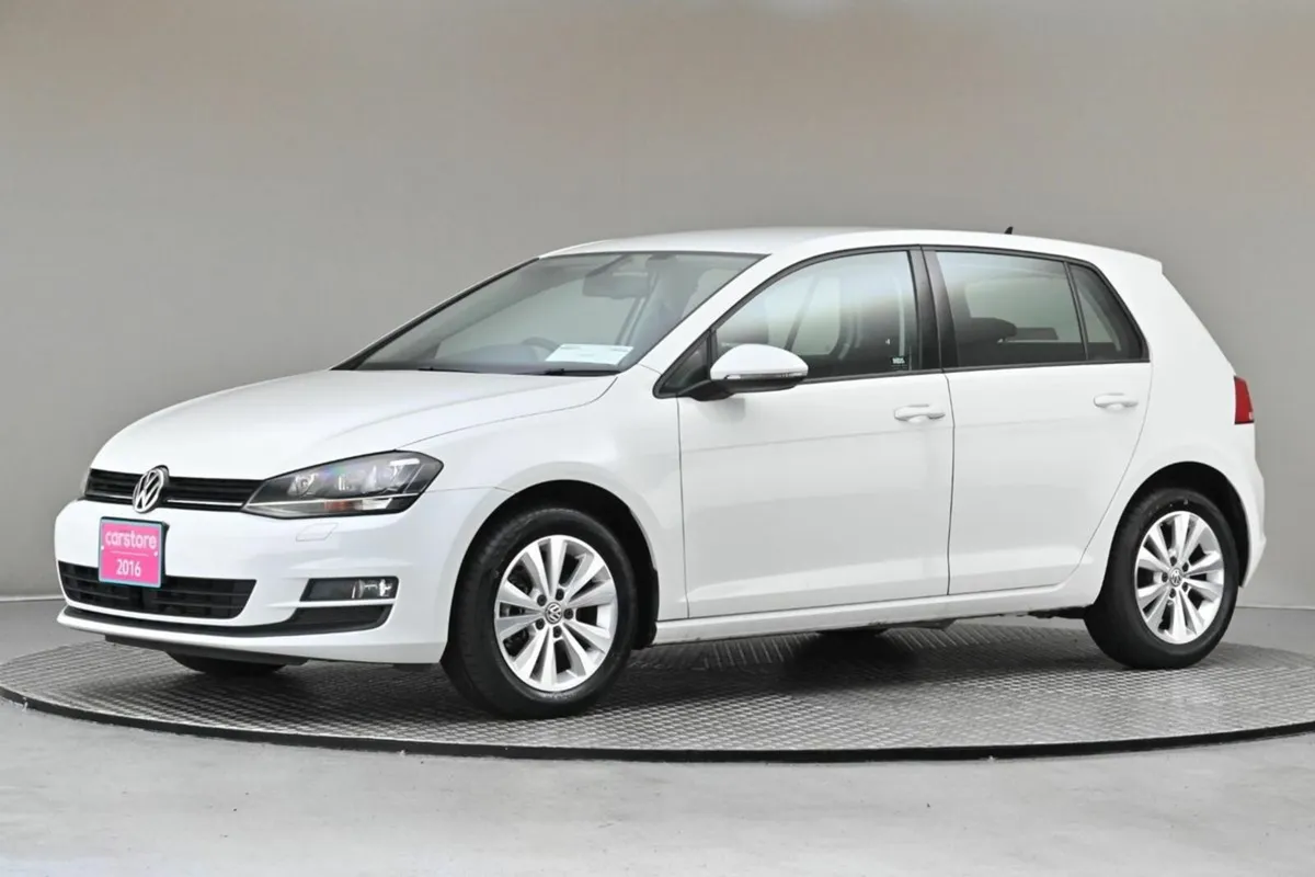 Volkswagen Golf **JAN 2026 PRICING NOW**1.2 TSI DS - Image 4