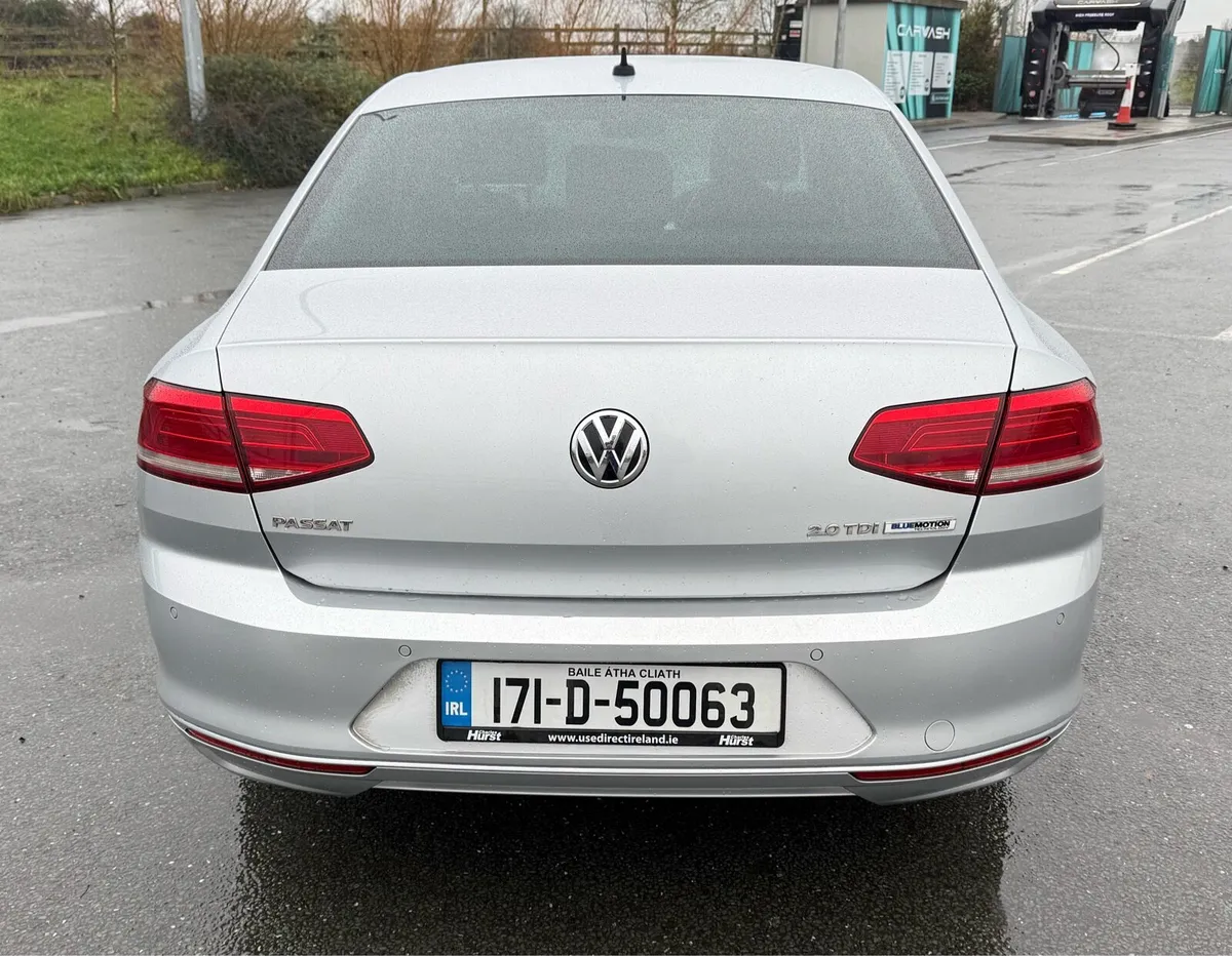 Volkswagen Passat 2.0 TDI SE Business - Image 4