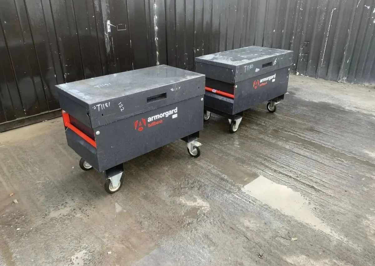 Armourgard Tuffbank - Image 1