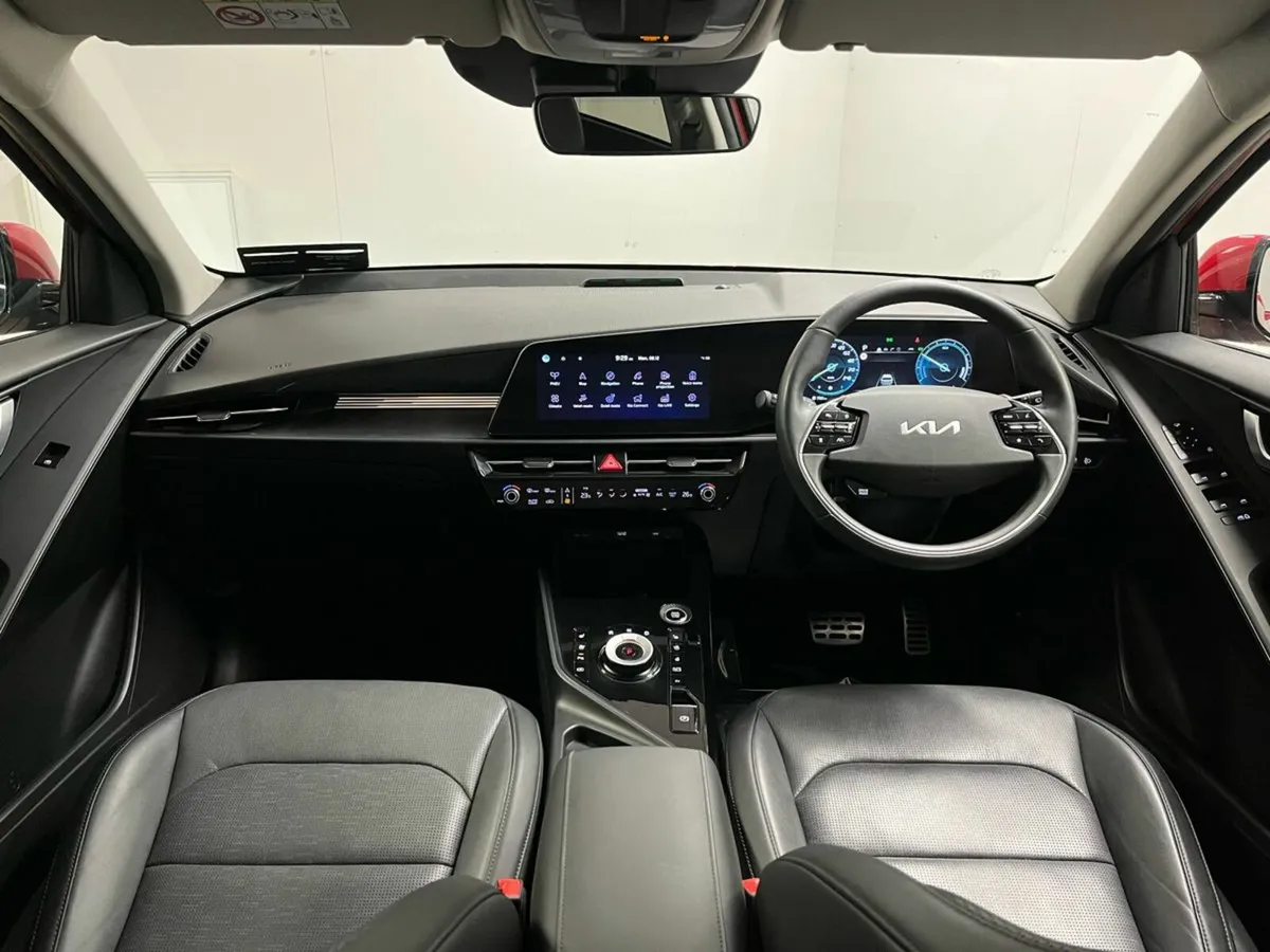 Kia Niro K4 1.6GDI PHEV - Reversing Camera - Sat N - Image 3