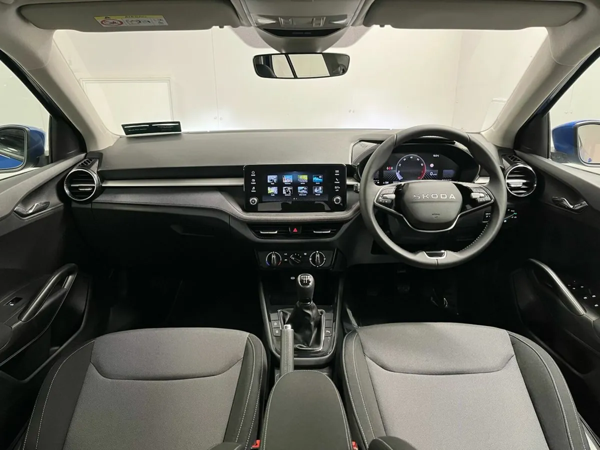 Skoda Fabia Selection 1.0MPI 80BHP - Reversing Cam - Image 3
