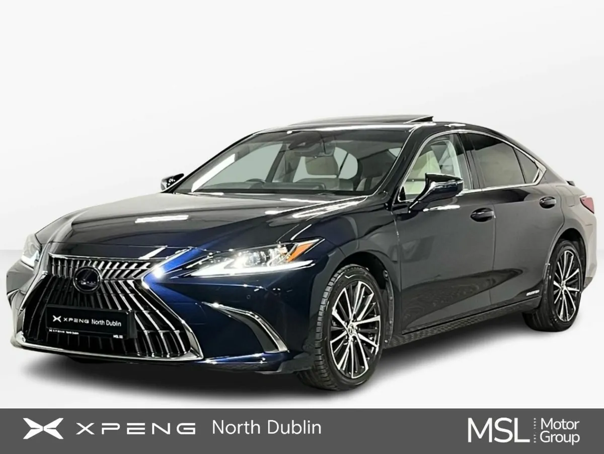 Lexus ES 300HExecutive - Reversing Camera - Sunroo - Image 1