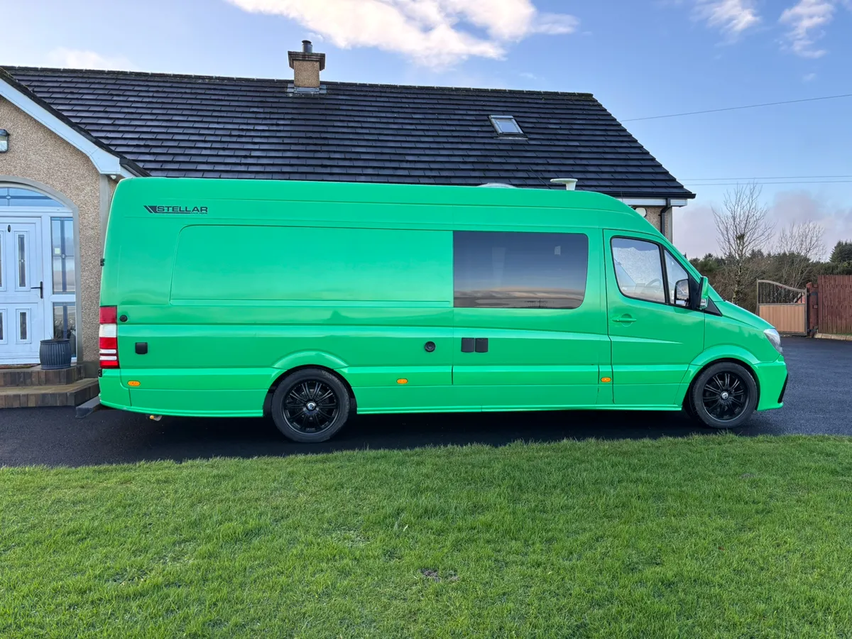 2016 Mercedes Sprinter race van - Image 4