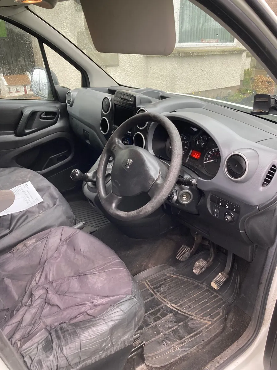 Peugeot Partner 2015 - Image 2