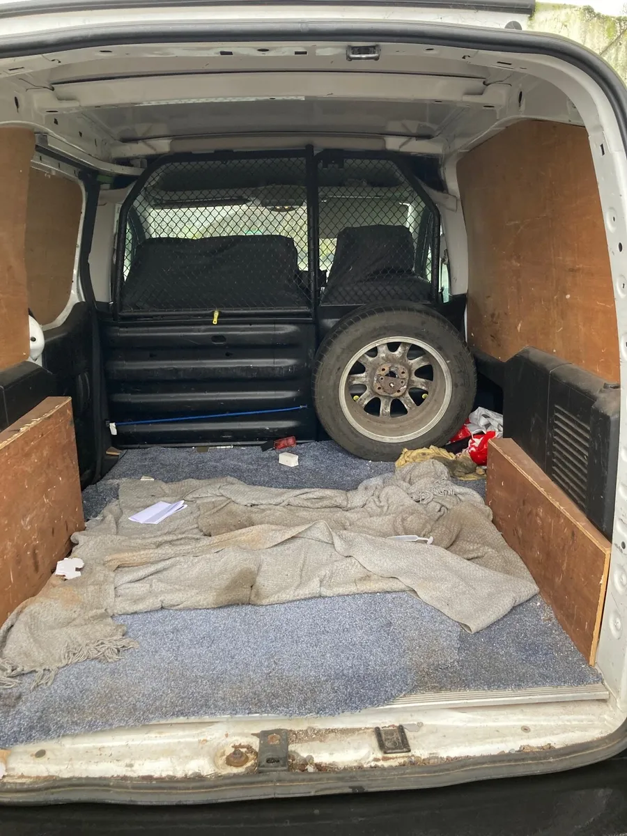 Peugeot Partner 2015 - Image 4