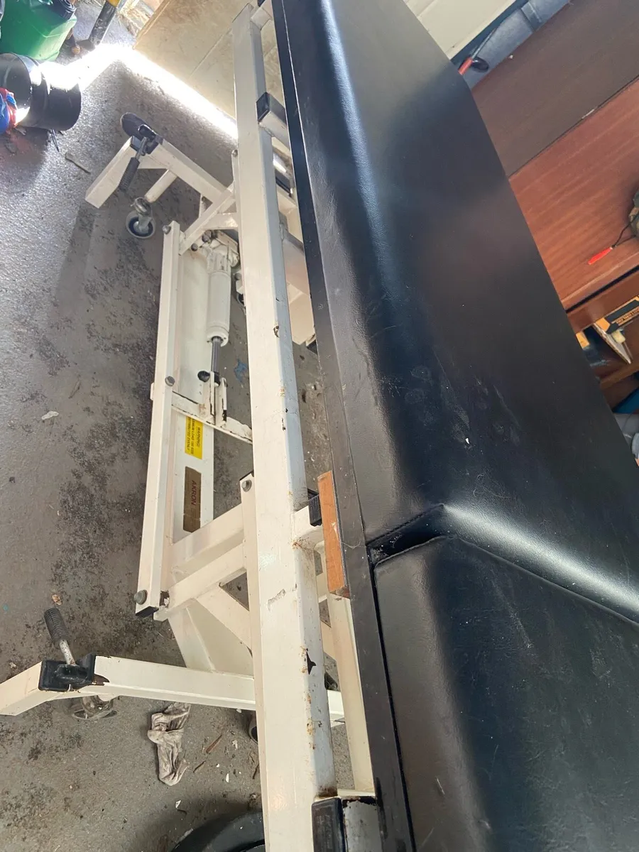 Massage bed - Image 2