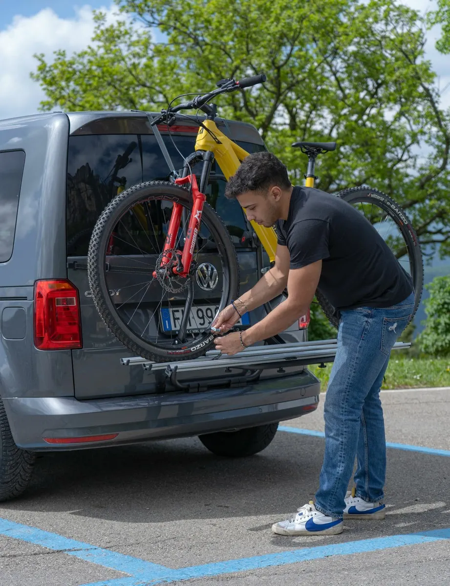 🚲 Menabo Cobra Rear Bicycle Carrier - Image 2