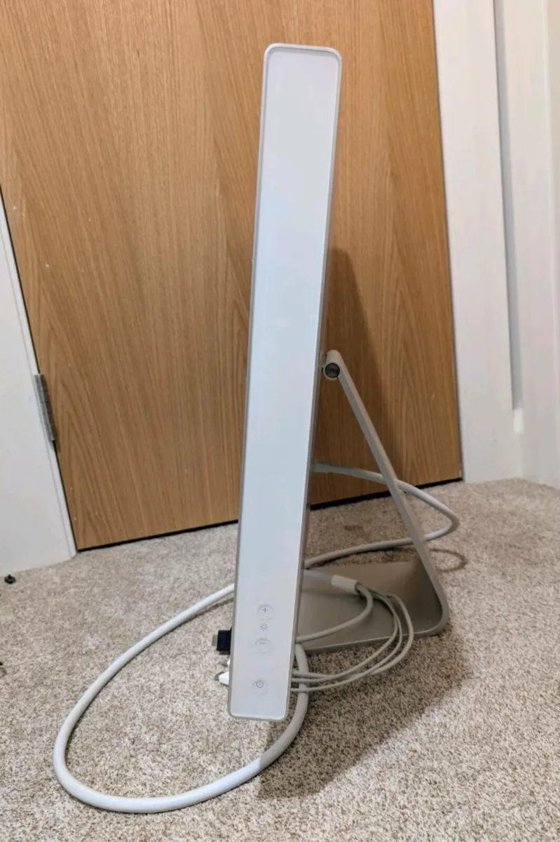 Apple Cinema Display 30 Inch - Image 3