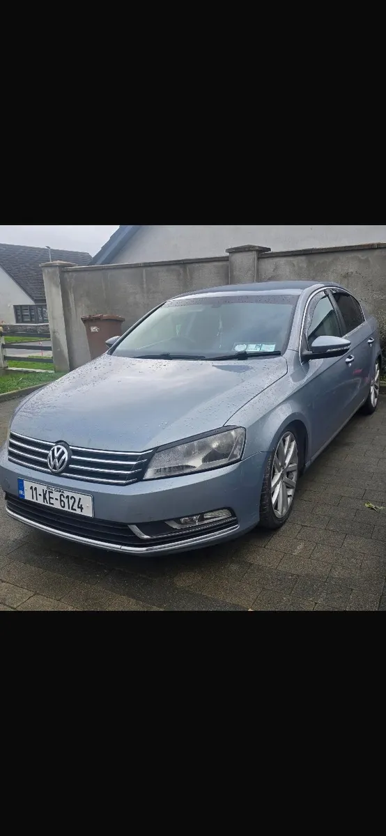 Volkswagen Passat 2011 - Image 1