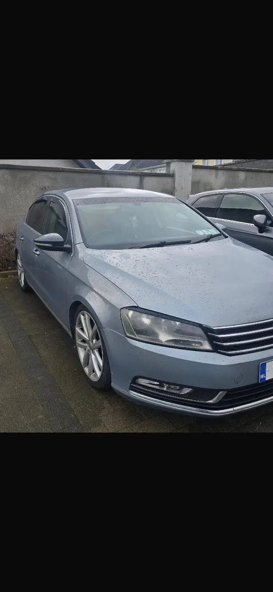 Volkswagen Passat 2011 - Image 3