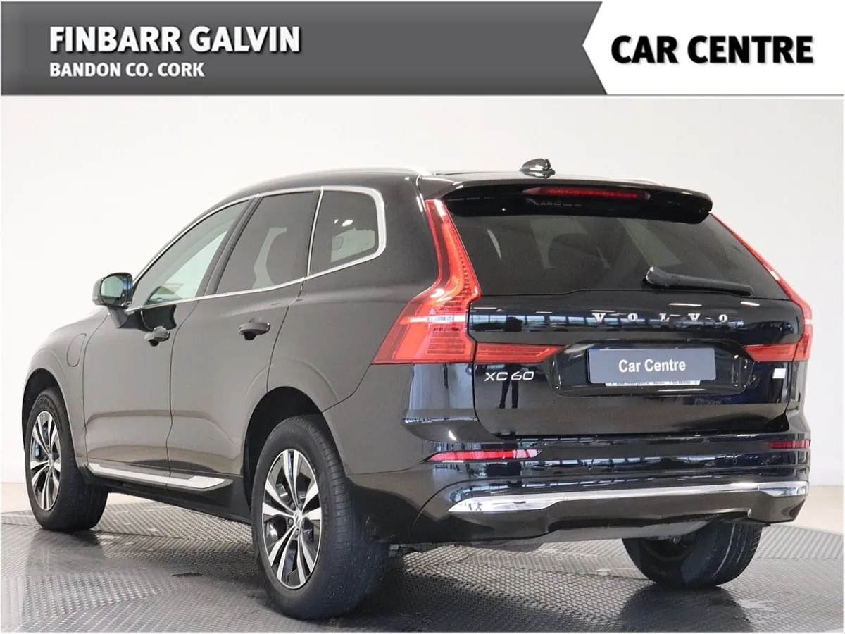 XC60 INSCRPT EXP T6RCHRG AWD - Image 2