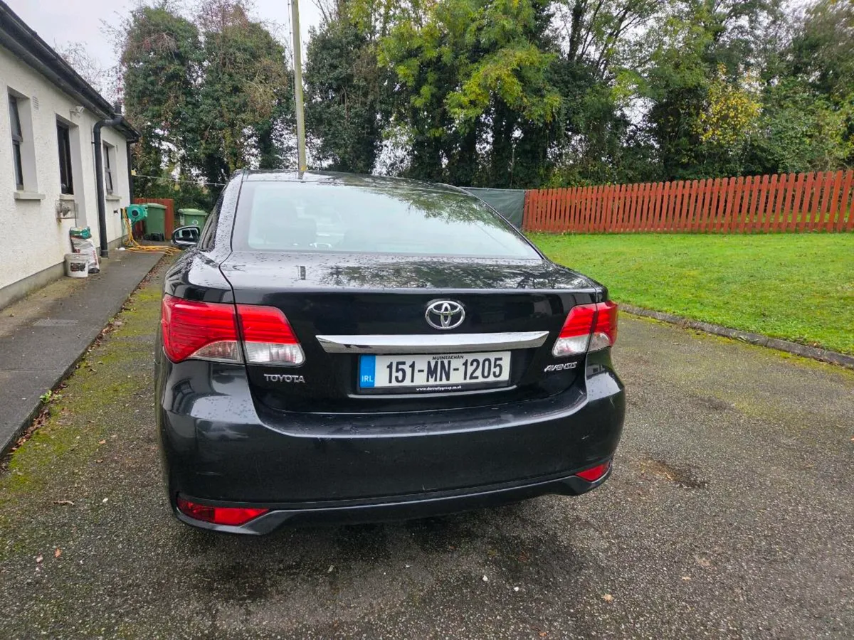 2015 toyota avensis 2ltr diesel - Image 3