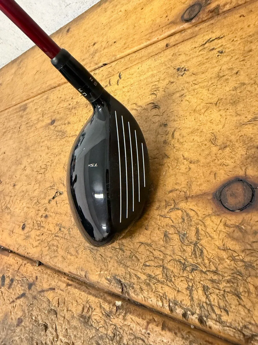 Titleist TSr2 4 Wood 16.5 Degrees RH S Flex - Image 3