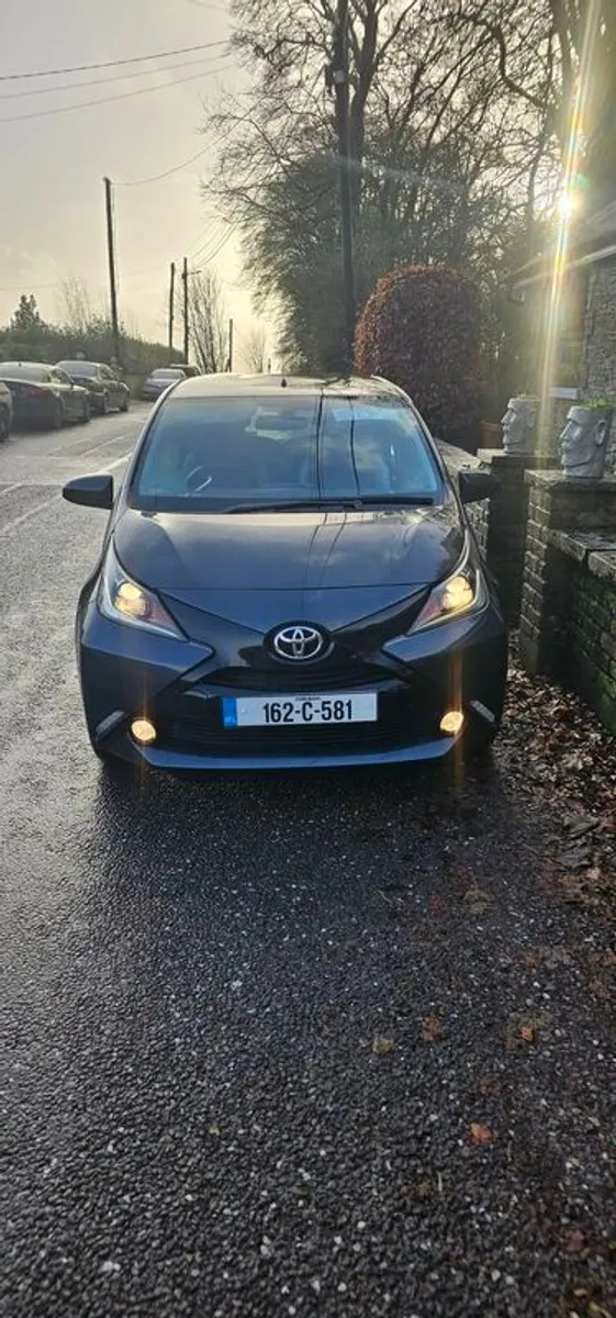 2016 Toyota Aygo - Image 2
