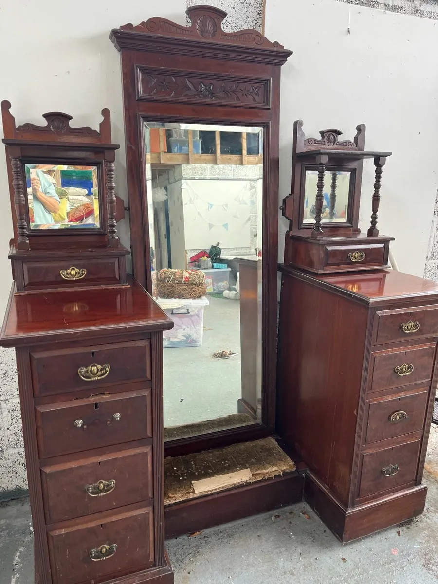 Bedroom Dresser - Image 4