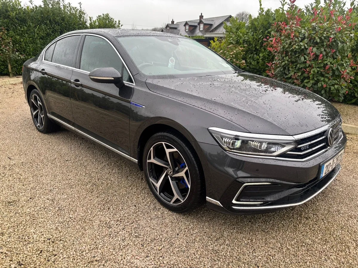 PASSAT 1.4 TSI GTE DSG 218 PHEV / FULL VW HISTORY - Image 3