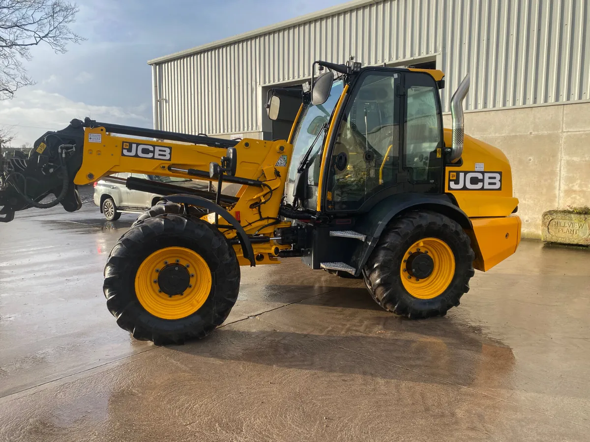 2023 JCB TM320S - Contractor Pro Pack - Image 1