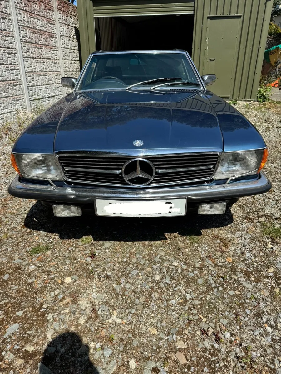 Mercedes-Benz 280 1981 - Image 2