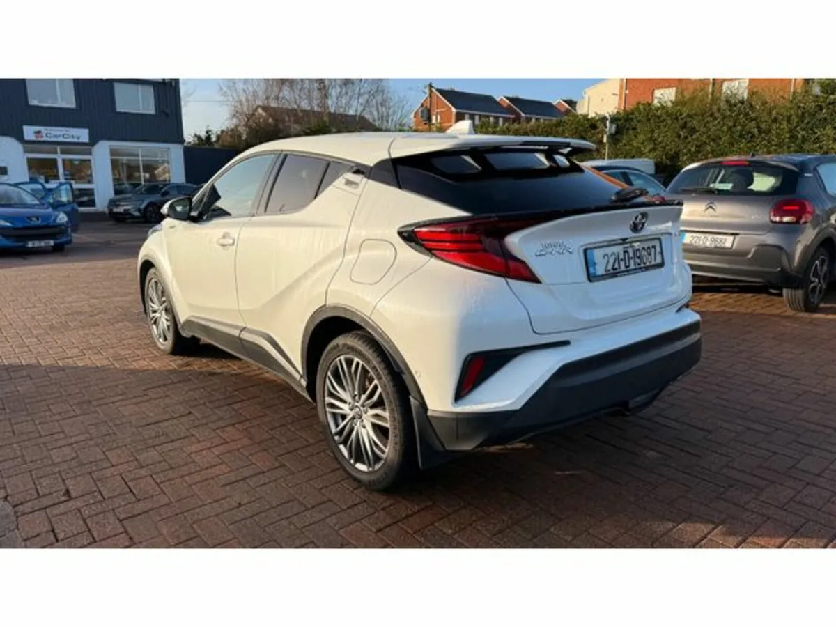 Toyota C-HR 1.8 Hybrid SOL 4DR Auto - Image 3