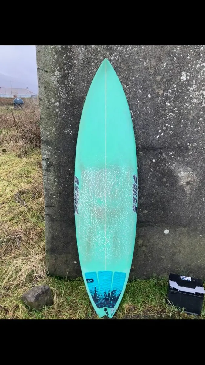 surfboard - Image 4