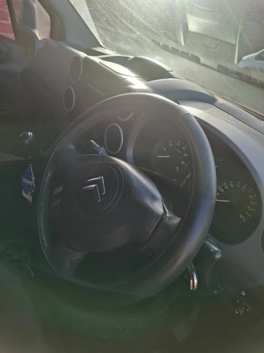 Citroen Berlingo 2011 - Image 3